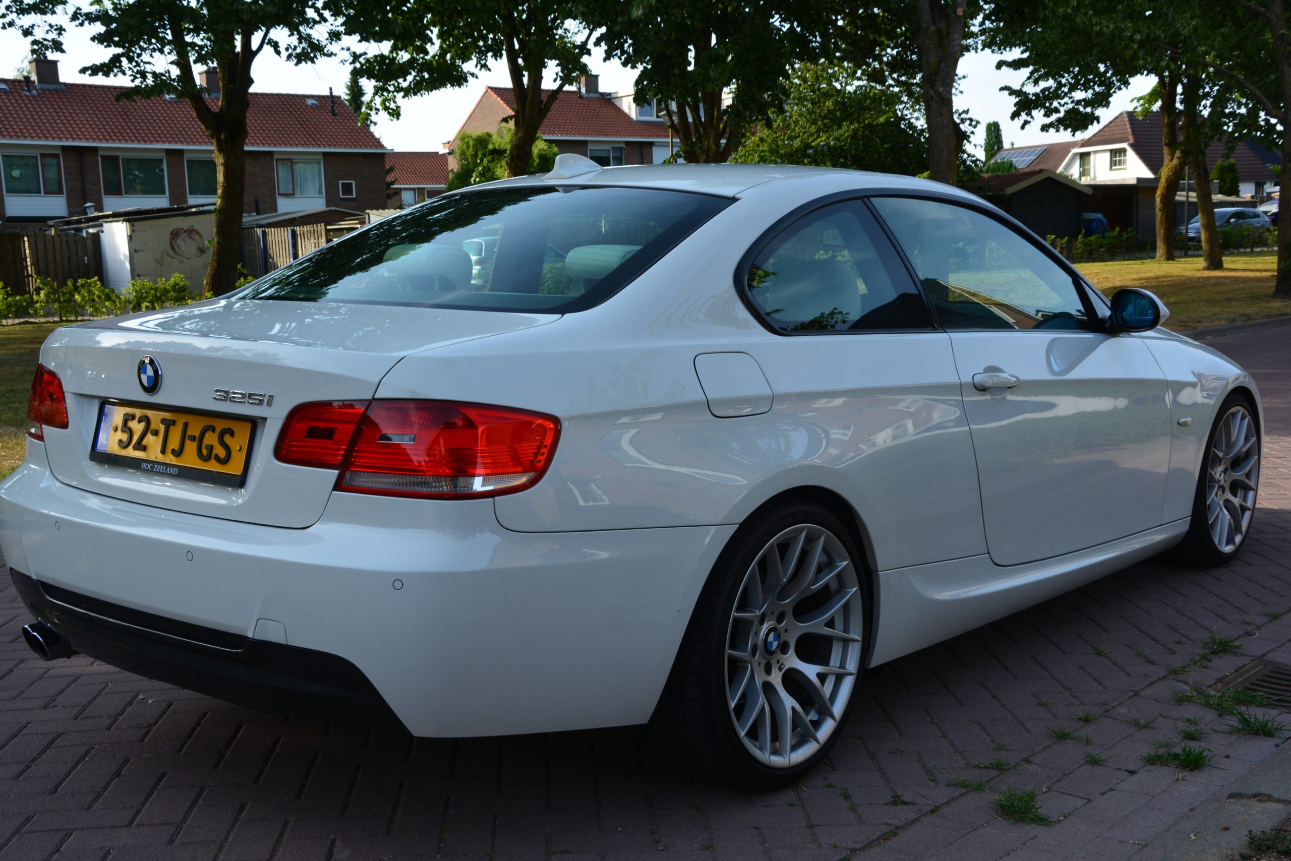 Bmw e92 325i